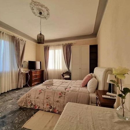 B&B Le Rose Di Paola Santa Maria a Monte Eksteriør billede