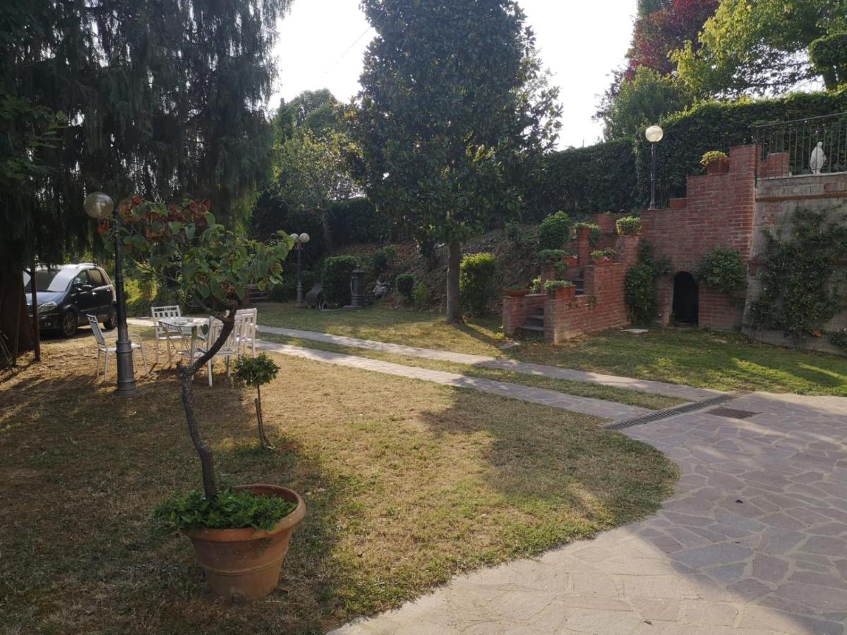 B&B Le Rose Di Paola Santa Maria a Monte Eksteriør billede
