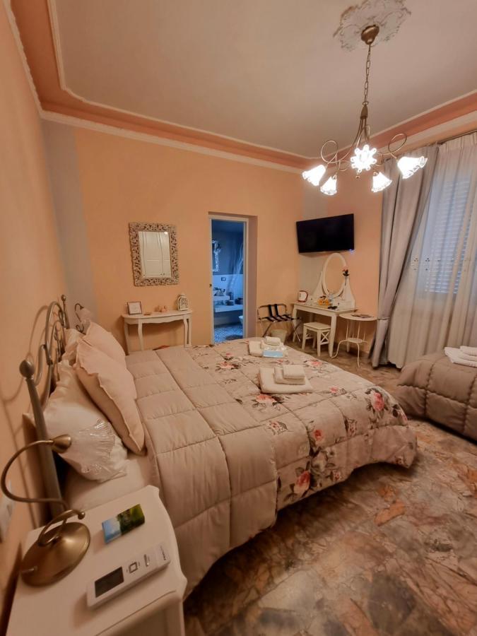 B&B Le Rose Di Paola Santa Maria a Monte Eksteriør billede